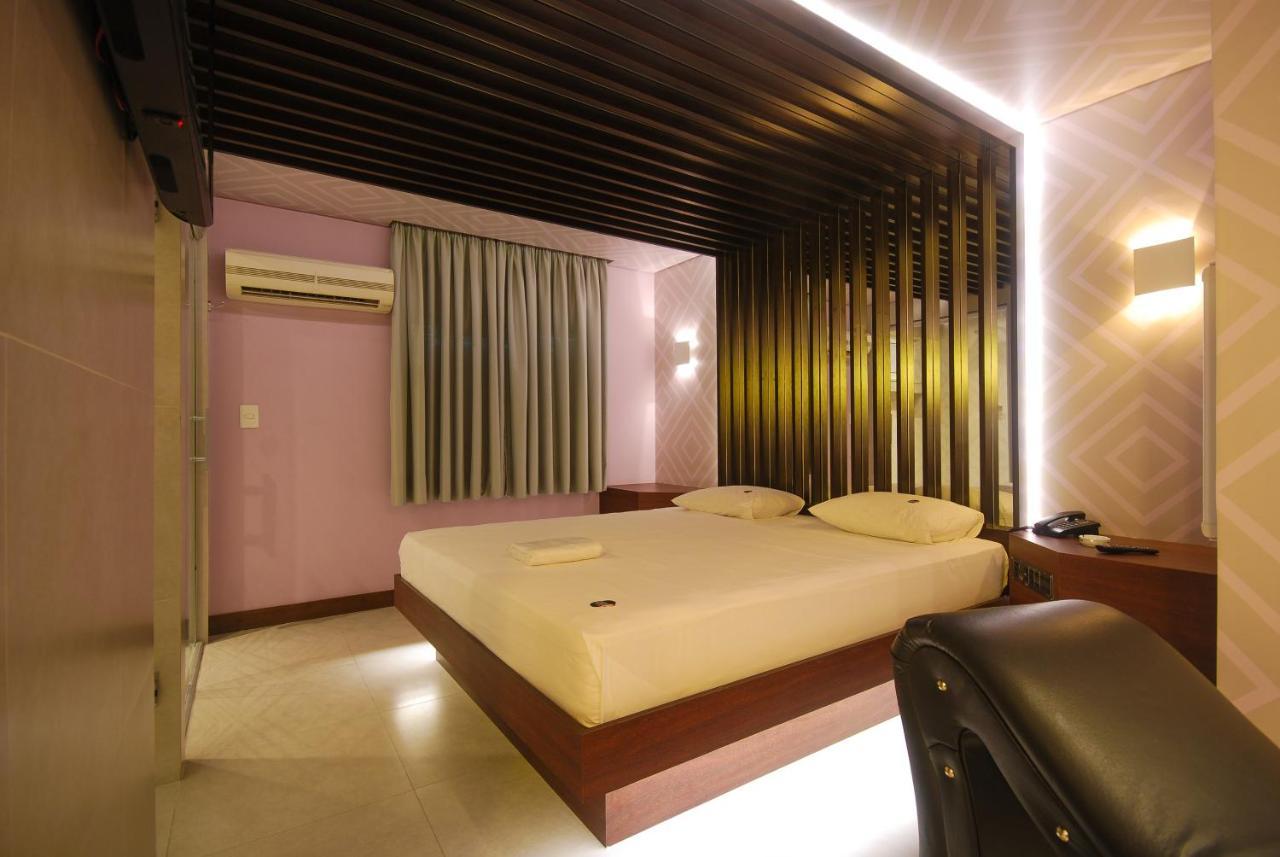 Motel Classe A (Adults Only) Sao Paulo Exterior photo